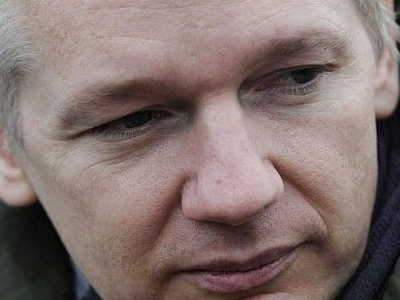 Έρχεται ένα «πολύ προσωπικό βιβλίο»